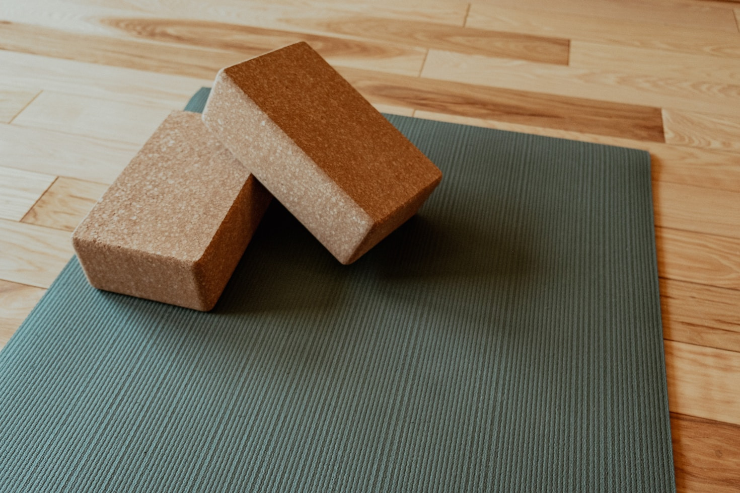 The Benefits of Practicing Yoga Anytime, Anywhere